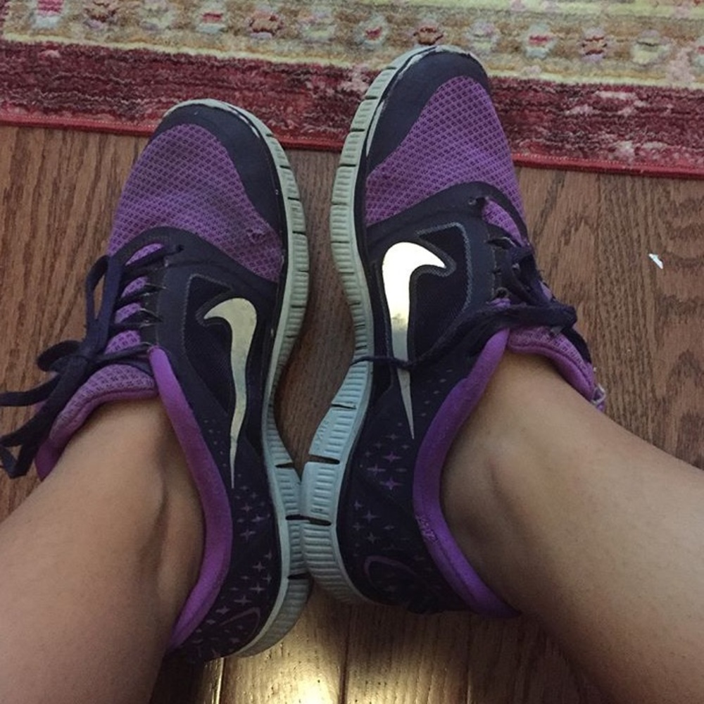 Nike free runs